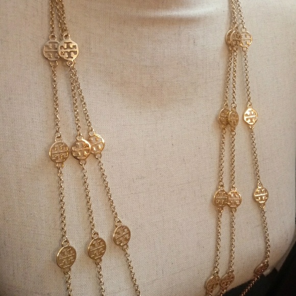 Tory Burch NWOT 3 Strand Gold Plated Necklace - Picture 4 of 8
